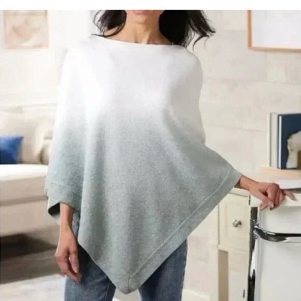 Barefoot Dreams Blue Gray Ombre Cozy chic ultra  Lite Poncho OS Women's Sweater